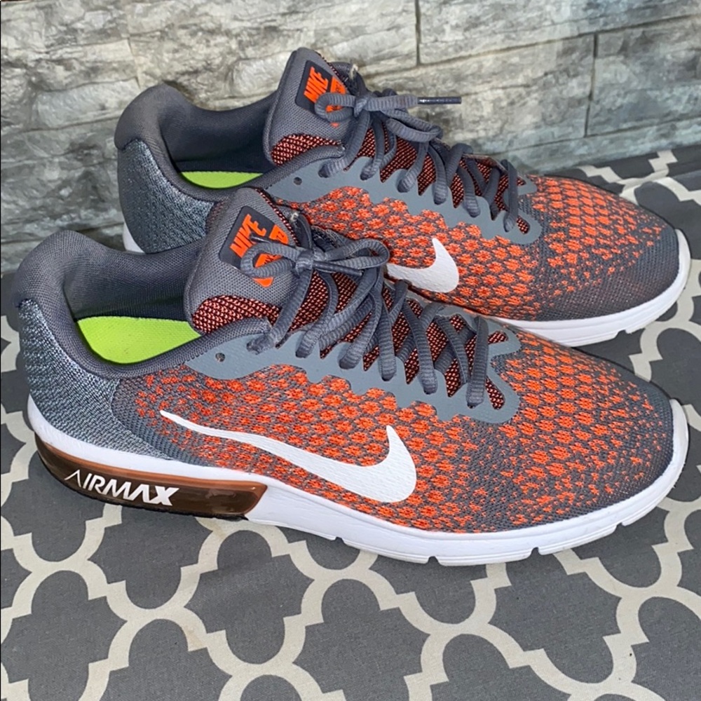 NIKE AIR MAX Sequent 2(Cool Grey/White-Max Orange)